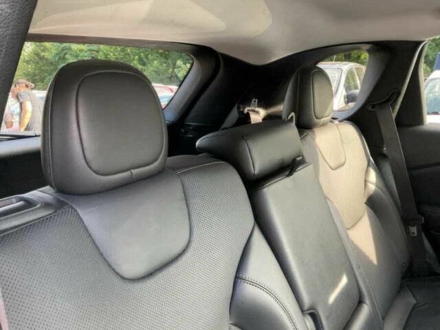 Сірий Джип Cherokee, об'ємом двигуна 3.2 л та пробігом 37 тис. км за 14000 $, фото 8 на Automoto.ua