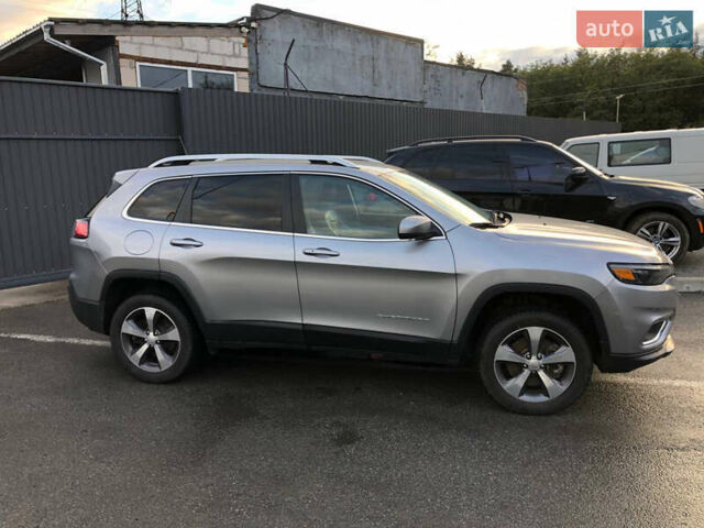 Серый Джип Чероки, объемом двигателя 3.24 л и пробегом 83 тыс. км за 17990 $, фото 5 на Automoto.ua
