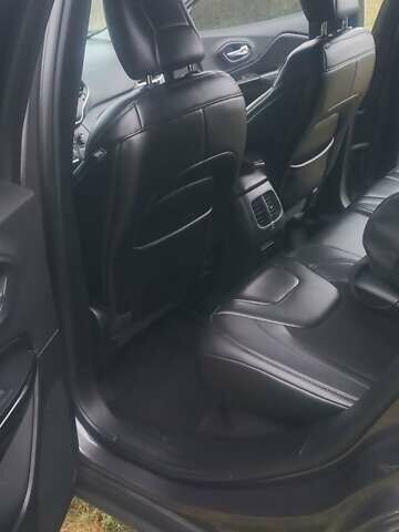 Серый Джип Чероки, объемом двигателя 2.36 л и пробегом 118 тыс. км за 16500 $, фото 24 на Automoto.ua