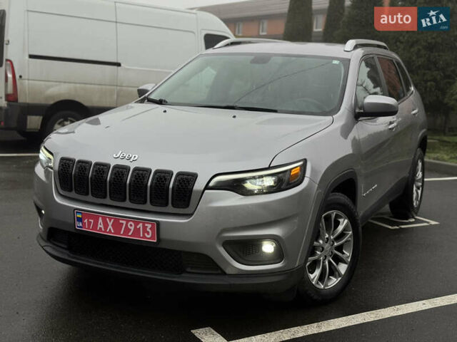 Сірий Джип Cherokee, об'ємом двигуна 2.36 л та пробігом 198 тис. км за 15200 $, фото 6 на Automoto.ua