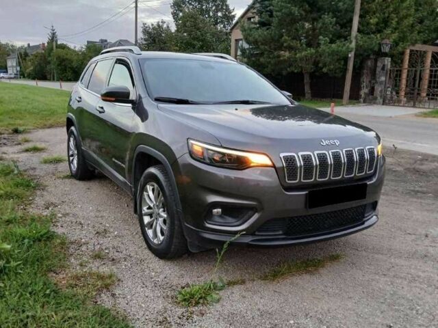 Серый Джип Чероки, объемом двигателя 2.4 л и пробегом 99 тыс. км за 13400 $, фото 1 на Automoto.ua