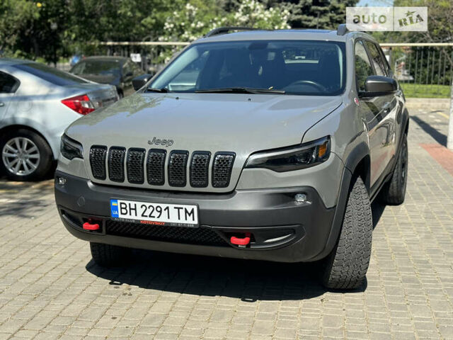 Сірий Джип Cherokee, об'ємом двигуна 3.24 л та пробігом 95 тис. км за 20900 $, фото 1 на Automoto.ua