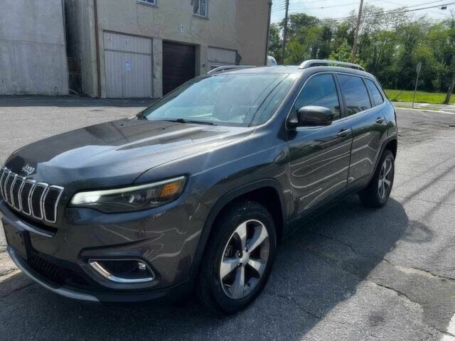 Джип Чероки 2019 в Житомире на Automoto.ua Серый Джип Чероки, объемом двигателя 3.2 л и пробегом 50 тыс. км за 5700 $, фото 2 на Automoto.ua