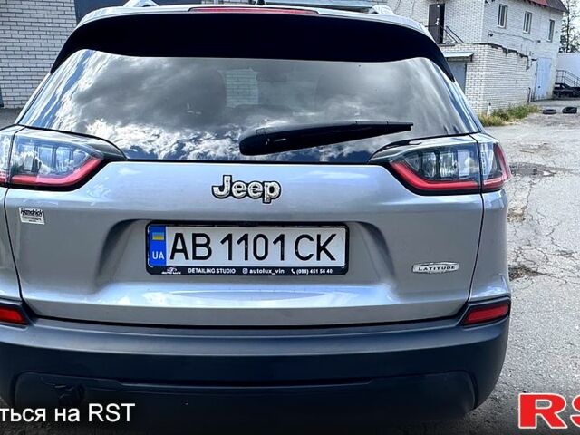 Серый Джип Чероки, объемом двигателя 2.4 л и пробегом 166 тыс. км за 16200 $, фото 5 на Automoto.ua