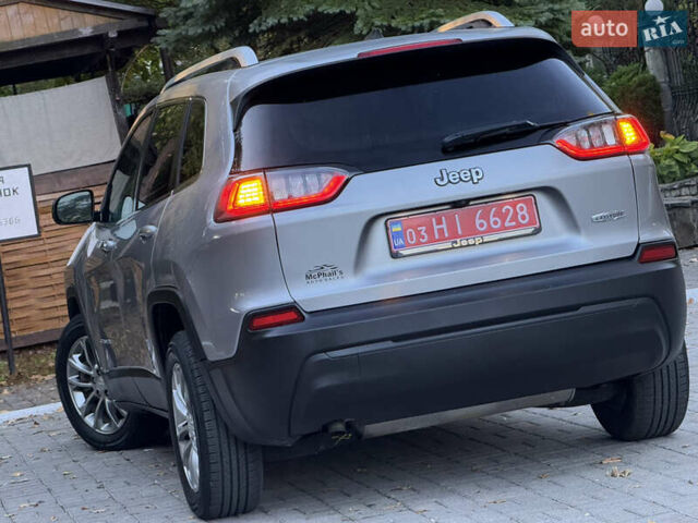 Сірий Джип Cherokee, об'ємом двигуна 2.36 л та пробігом 109 тис. км за 15500 $, фото 33 на Automoto.ua