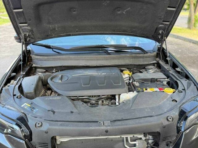 Сірий Джип Cherokee, об'ємом двигуна 3.2 л та пробігом 11 тис. км за 22799 $, фото 21 на Automoto.ua