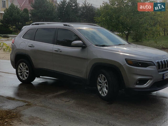 Сірий Джип Cherokee, об'ємом двигуна 2.36 л та пробігом 139 тис. км за 16800 $, фото 1 на Automoto.ua