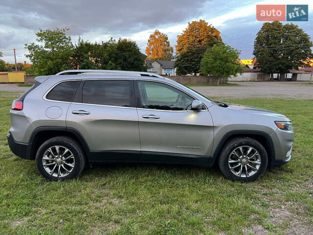 Сірий Джип Cherokee, об'ємом двигуна 2.36 л та пробігом 120 тис. км за 16500 $, фото 7 на Automoto.ua
