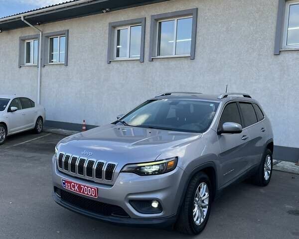 Серый Джип Чероки, объемом двигателя 2.4 л и пробегом 103 тыс. км за 15950 $, фото 1 на Automoto.ua