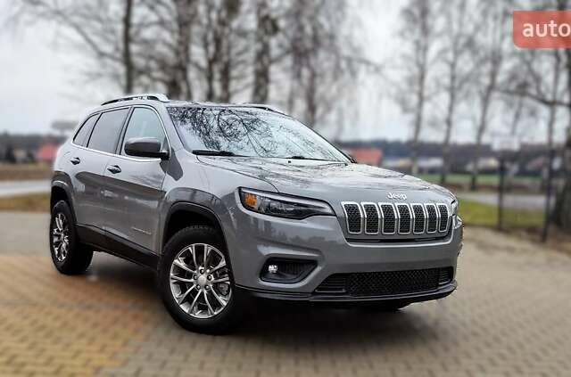 Серый Джип Чероки, объемом двигателя 2.36 л и пробегом 121 тыс. км за 14500 $, фото 3 на Automoto.ua