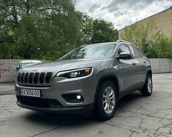 Серый Джип Чероки, объемом двигателя 2.36 л и пробегом 139 тыс. км за 16600 $, фото 21 на Automoto.ua