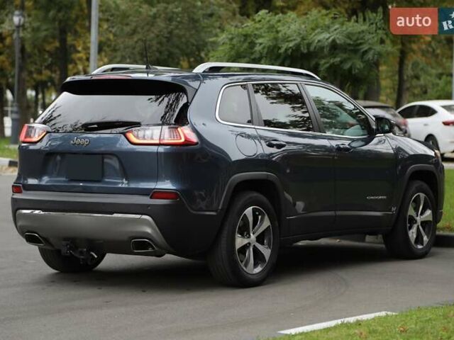 Сірий Джип Cherokee, об'ємом двигуна 3.24 л та пробігом 157 тис. км за 18500 $, фото 5 на Automoto.ua