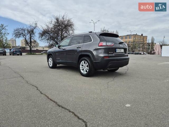 Сірий Джип Cherokee, об'ємом двигуна 2.36 л та пробігом 60 тис. км за 16500 $, фото 8 на Automoto.ua