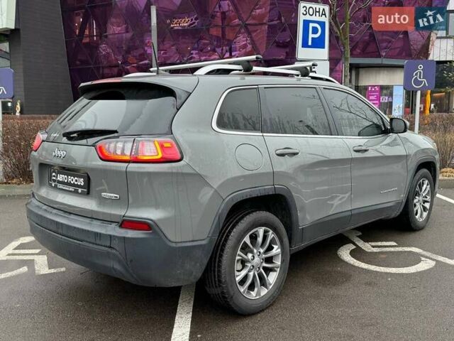 Серый Джип Чероки, объемом двигателя 2.36 л и пробегом 90 тыс. км за 16990 $, фото 6 на Automoto.ua