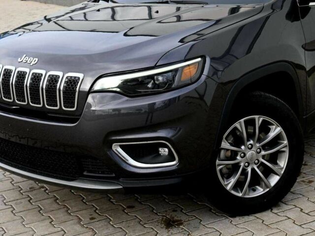 Серый Джип Чероки, объемом двигателя 2.4 л и пробегом 96 тыс. км за 10500 $, фото 3 на Automoto.ua