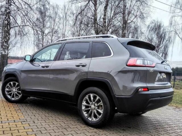 Серый Джип Чероки, объемом двигателя 2.4 л и пробегом 108 тыс. км за 8900 $, фото 2 на Automoto.ua