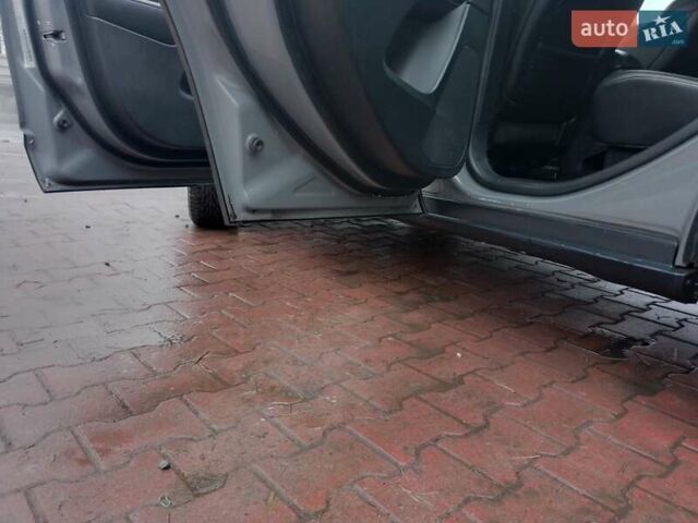 Серый Джип Чероки, объемом двигателя 2.4 л и пробегом 111 тыс. км за 17300 $, фото 11 на Automoto.ua