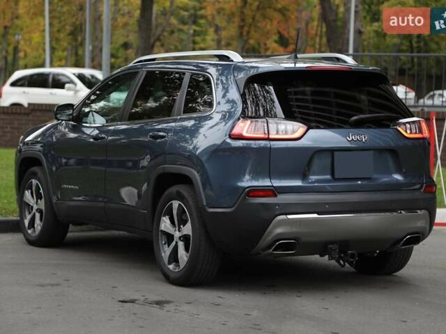 Сірий Джип Cherokee, об'ємом двигуна 3.24 л та пробігом 157 тис. км за 18500 $, фото 3 на Automoto.ua