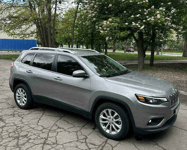 Серый Джип Чероки, объемом двигателя 2.36 л и пробегом 139 тыс. км за 16600 $, фото 18 на Automoto.ua