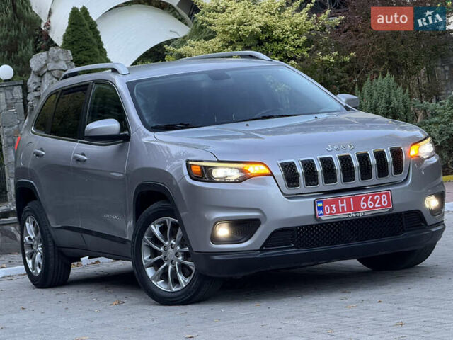 Сірий Джип Cherokee, об'ємом двигуна 2.36 л та пробігом 109 тис. км за 15500 $, фото 1 на Automoto.ua