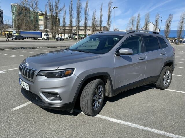 Сірий Джип Cherokee, об'ємом двигуна 0.24 л та пробігом 24 тис. км за 18600 $, фото 7 на Automoto.ua