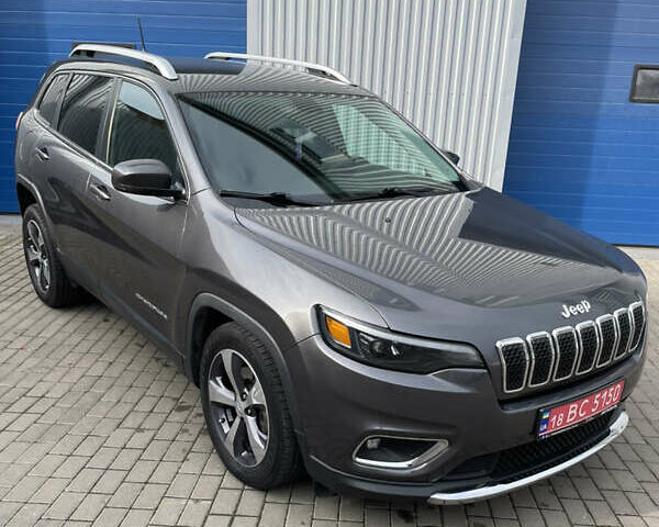 Сірий Джип Cherokee, об'ємом двигуна 2.36 л та пробігом 160 тис. км за 16500 $, фото 1 на Automoto.ua
