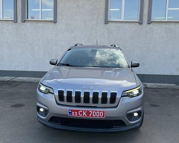 Серый Джип Чероки, объемом двигателя 2.4 л и пробегом 103 тыс. км за 15950 $, фото 2 на Automoto.ua