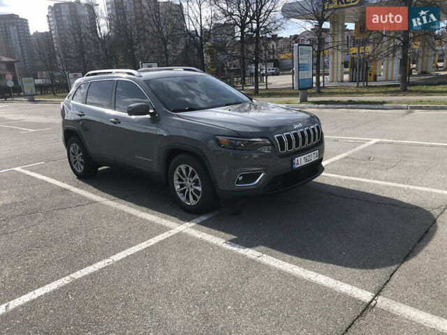 Серый Джип Чероки, объемом двигателя 3.2 л и пробегом 108 тыс. км за 16700 $, фото 6 на Automoto.ua