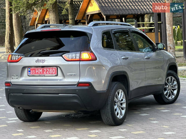 Серый Джип Чероки, объемом двигателя 2.4 л и пробегом 165 тыс. км за 15699 $, фото 124 на Automoto.ua