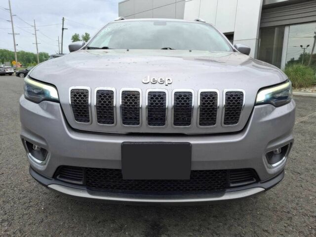 Сірий Джип Cherokee, об'ємом двигуна 3.2 л та пробігом 47 тис. км за 7300 $, фото 1 на Automoto.ua