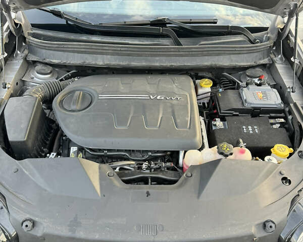 Сірий Джип Cherokee, об'ємом двигуна 3.24 л та пробігом 73 тис. км за 22500 $, фото 18 на Automoto.ua