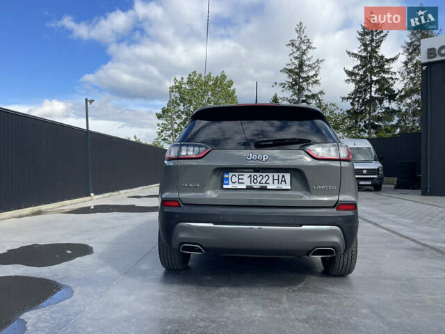 Сірий Джип Cherokee, об'ємом двигуна 3.24 л та пробігом 72 тис. км за 17000 $, фото 3 на Automoto.ua