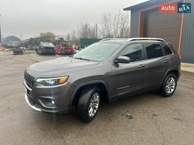 Сірий Джип Cherokee, об'ємом двигуна 2.36 л та пробігом 160 тис. км за 15600 $, фото 2 на Automoto.ua