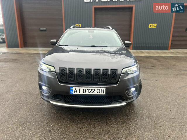 Сірий Джип Cherokee, об'ємом двигуна 2.36 л та пробігом 160 тис. км за 15600 $, фото 1 на Automoto.ua