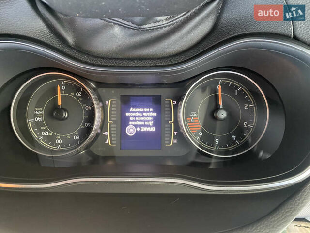 Серый Джип Чероки, объемом двигателя 2.36 л и пробегом 138 тыс. км за 15300 $, фото 10 на Automoto.ua