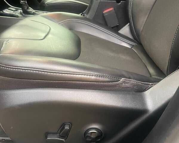 Сірий Джип Cherokee, об'ємом двигуна 2.36 л та пробігом 140 тис. км за 15500 $, фото 10 на Automoto.ua