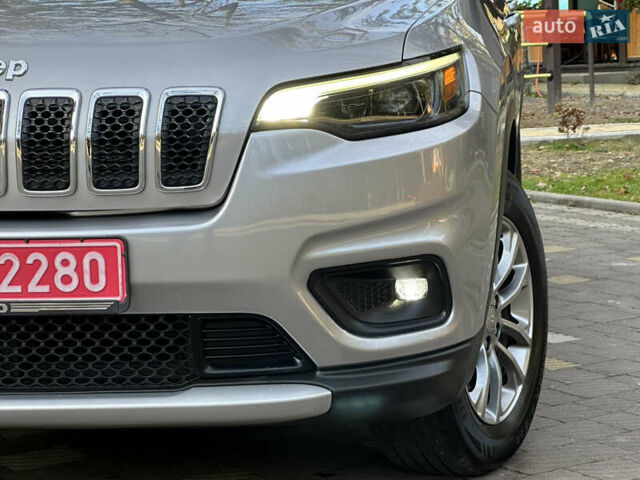 Серый Джип Чероки, объемом двигателя 2.4 л и пробегом 165 тыс. км за 15699 $, фото 41 на Automoto.ua