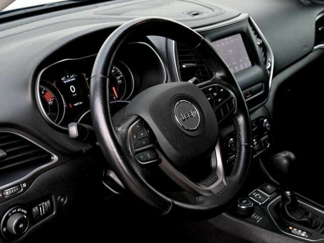 Серый Джип Чероки, объемом двигателя 2.4 л и пробегом 82 тыс. км за 10200 $, фото 20 на Automoto.ua