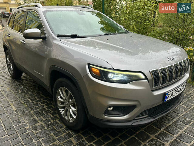 Джип Чероки 2020 в Киеве на Automoto.ua Серый Джип Чероки, объемом двигателя 2.36 л и пробегом 121 тыс. км за 18300 $, фото 10 на Automoto.ua