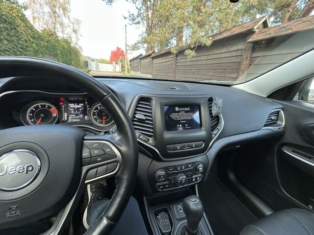 Серый Джип Чероки, объемом двигателя 3.2 л и пробегом 38 тыс. км за 19300 $, фото 15 на Automoto.ua