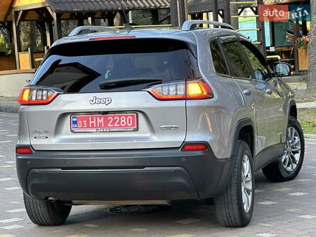 Серый Джип Чероки, объемом двигателя 2.4 л и пробегом 165 тыс. км за 15699 $, фото 131 на Automoto.ua