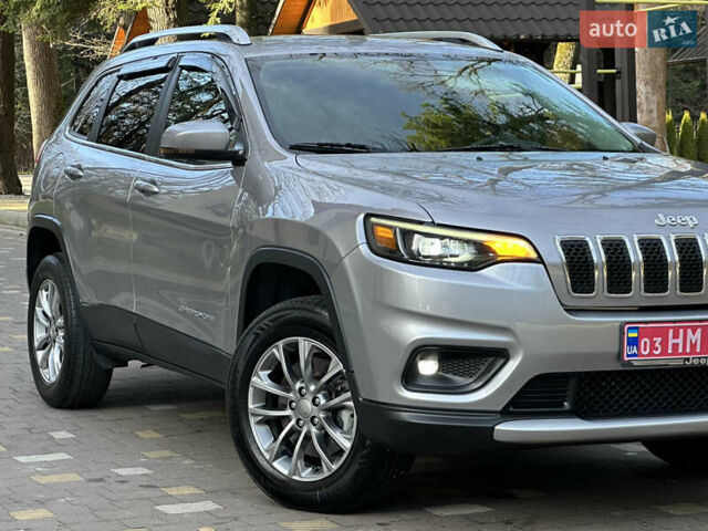 Серый Джип Чероки, объемом двигателя 2.4 л и пробегом 165 тыс. км за 15699 $, фото 58 на Automoto.ua