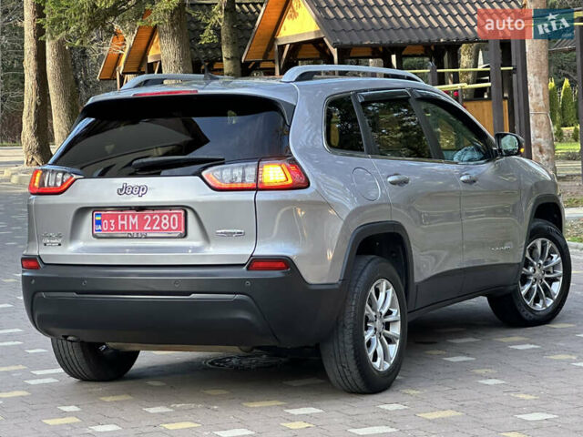 Серый Джип Чероки, объемом двигателя 2.4 л и пробегом 165 тыс. км за 15699 $, фото 123 на Automoto.ua