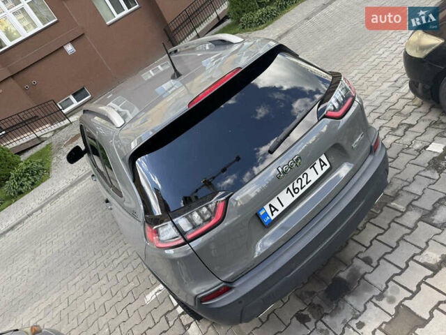 Сірий Джип Cherokee, об'ємом двигуна 3.2 л та пробігом 109 тис. км за 17300 $, фото 7 на Automoto.ua