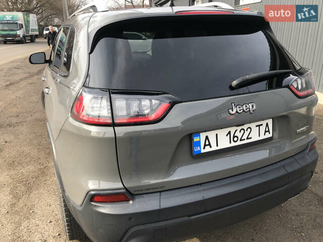 Серый Джип Чероки, объемом двигателя 3.2 л и пробегом 108 тыс. км за 16700 $, фото 33 на Automoto.ua
