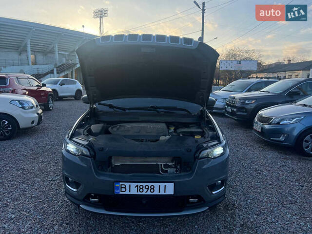 Серый Джип Чероки, объемом двигателя 3.24 л и пробегом 77 тыс. км за 21500 $, фото 11 на Automoto.ua