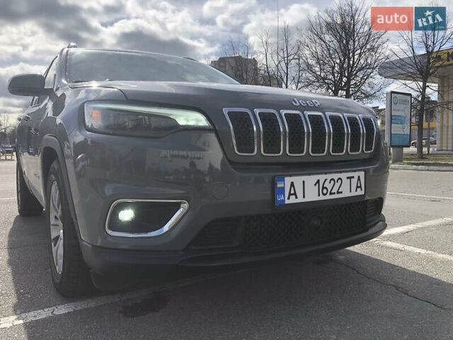 Серый Джип Чероки, объемом двигателя 3.2 л и пробегом 108 тыс. км за 16700 $, фото 13 на Automoto.ua