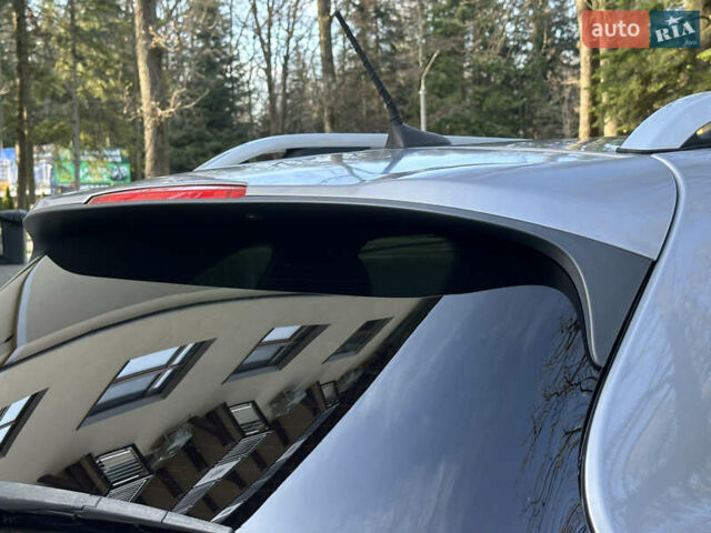 Серый Джип Чероки, объемом двигателя 2.4 л и пробегом 165 тыс. км за 15699 $, фото 151 на Automoto.ua