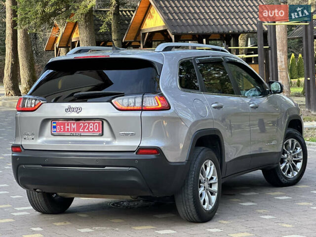Серый Джип Чероки, объемом двигателя 2.4 л и пробегом 165 тыс. км за 15699 $, фото 129 на Automoto.ua