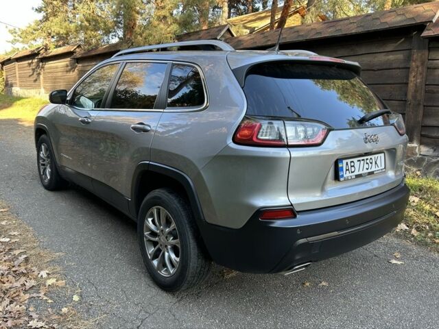 Серый Джип Чероки, объемом двигателя 3.2 л и пробегом 38 тыс. км за 19300 $, фото 1 на Automoto.ua